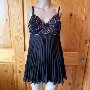 Seductive Wear Cinema Etoile Black Sheer Lingerie Floral Baby Doll M Pleated